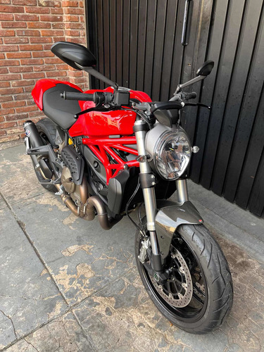 Imagen 3 de 8 de Ducati Monster 821
