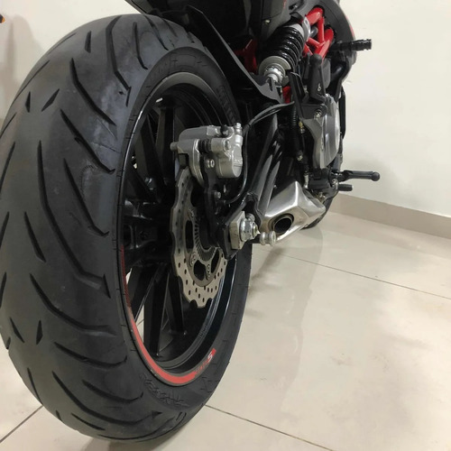 Imagen 8 de 16 de Benelli 302 S Naked Street Usada 2023 No Z 400 Créditos Dni