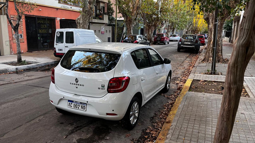Renault Sandero 1.6 Privilege 105cv