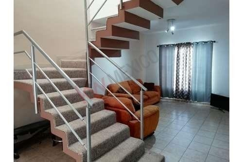 Imagen 3 de 18 de Renta Casa Amueblada 3 Recamaras, Fraccionamiento Privado Con Alberca. Al Norte De La Ciudad