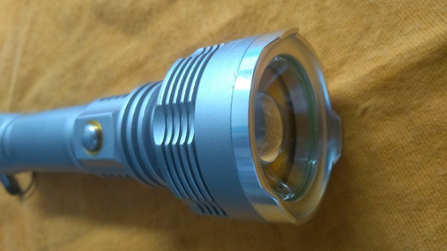 Lanterna Tática De Led Potente Grande E Recarregavel
