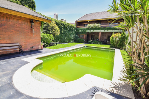 Espectacular Casa En Castelar Norte