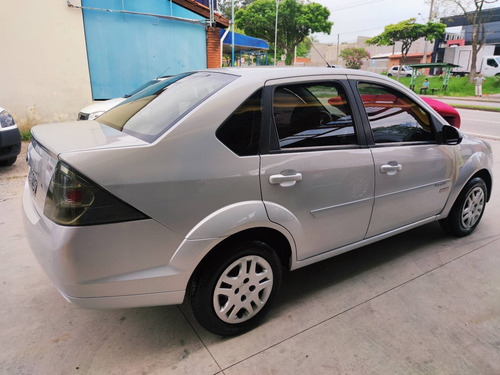 Ford Fiesta 1.6 Se Sedan 16v Flex 4p Manual