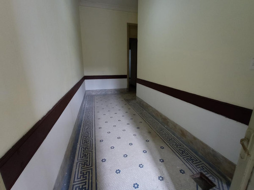 Imagen 2 de 9 de Oficinas -apto Al Frente De 4 Ambientes, 2 Baños Y Cocina