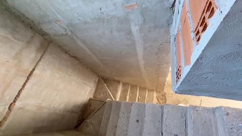 Imagen 21 de 27 de Vendo Departamento, Duplex A Estrenar