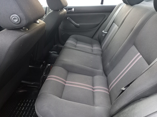 Volkswagen Bora 1.8 Highline T 180cv