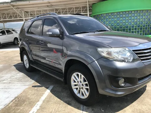 Toyota Fortuner 2.7l 4x2