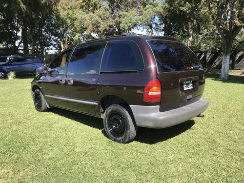 Imagen 5 de 8 de Chrysler Caravan 3.3 At Se