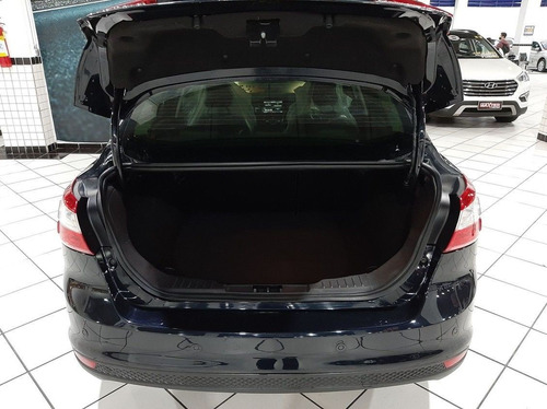 Ford Focus 2.0 Titanium Sedan 16v