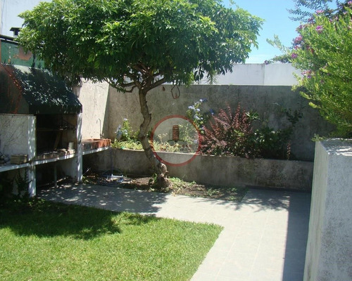 Casa En Venta Ubicado En La Plata, G.b.a. Zona Sur