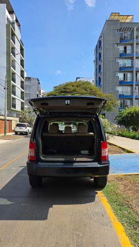 Camioneta 4x4 - Combustible Dual - Caja Automática