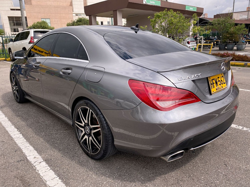 Mercedes Benz Cla200 1.6 At 2014