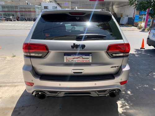 Imagen 5 de 21 de Jeep Grand Cherokee 2017 6.4 Srt Atx 465hp At Automania