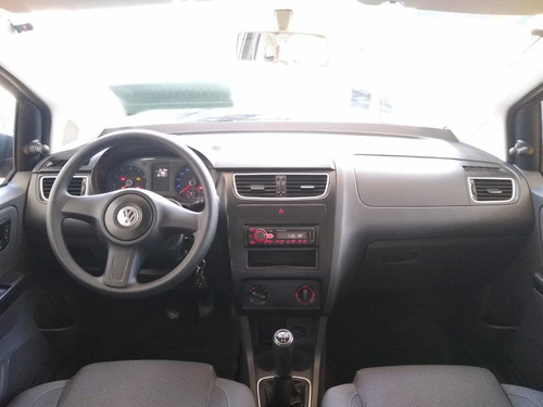 Imagem 10 de 11 de Volkswagen Fox Fox 1.0 Gll