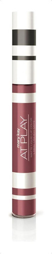 Labial Mary Kay Liquid Lipstick At Play color berry strong satinado