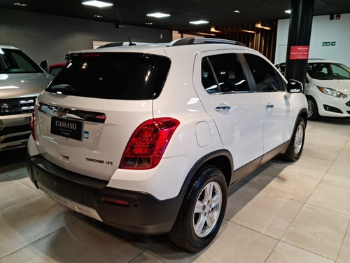 Imagen 5 de 17 de Chevrolet Tracker 1.8 Ltz 140cv 2016 Cassano