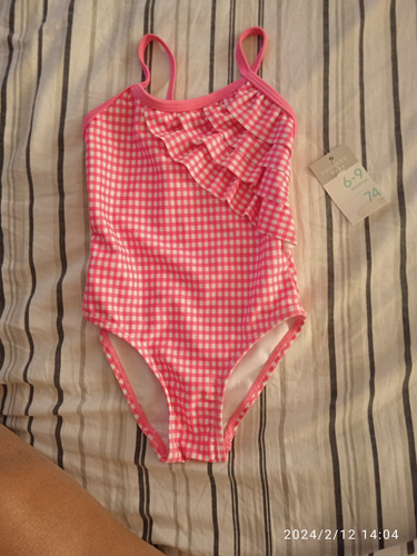 Traje De Baño De Bebé Nuevo , Para Bebé De 6 A 9 Meses 