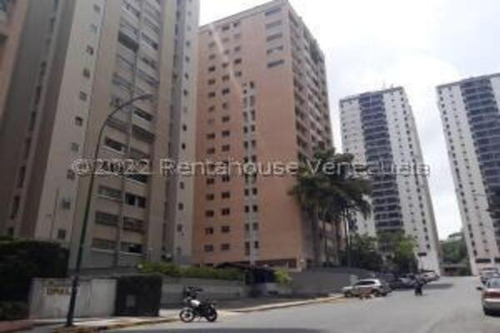 Y.t. Apartamento En Venta, El Cigarral Mls #24-15745.