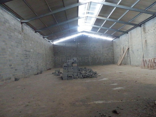 Imagen 11 de 11 de Galpón En Venta En Zona Industrial De Barquisimeto Lara 0.4.2.4.5.9.3.7.5.4.2. / Rent-a-house Centro Occidente Mls Código: 21-13534, Cuenta Con 3.500 Mts2 De Terreno Y 400 Mts2 De Galpón
