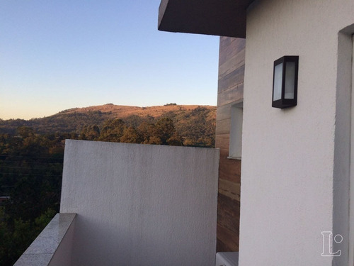 Casa Em Aberta Dos Morros Com 3 Dormitórios - Lu273168