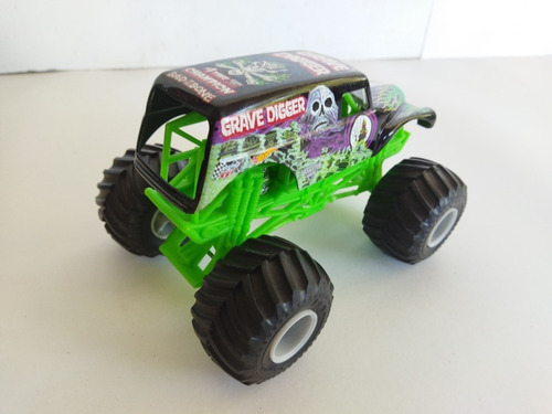 Hot Wheels Monster Jam Virginia Pirata El Toro Digger 1/24 (Usado)