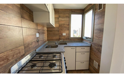 Venta Departamento 2 Dormitorios Caseros Con Cochera