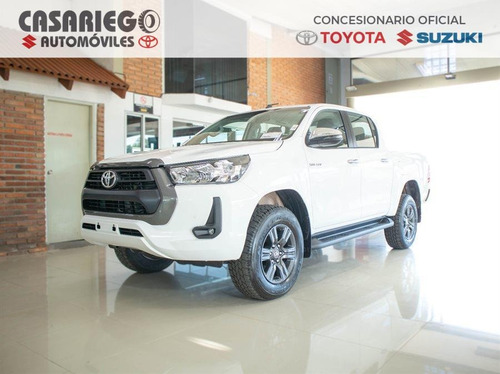 Toyota Hilux Sr 4x2 Nafta 2.7 2021 0km
