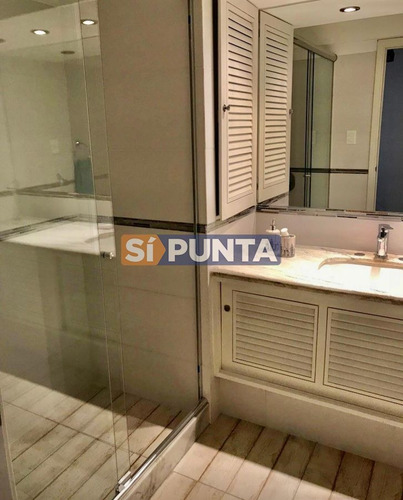 Imagen 10 de 11 de Apartamento En Venta Playa Mansa