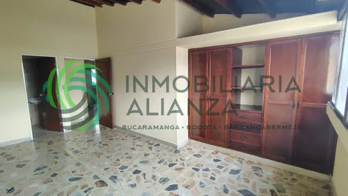 Apartamento En Arriendo En Comuneros. Cod A14169