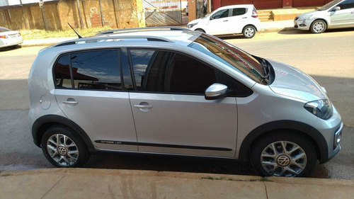 Imagem 2 de 15 de Volkswagen Up! Up Tsi Cross