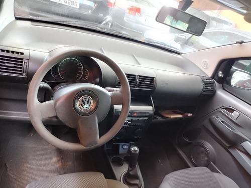 Imagem 3 de 7 de Volkswagen Fox 2010 1.0 Vht Trend Total Flex 3p 1544 Mm