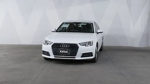 Audi A4 2.0 40 TFSI DYNAMIC DCT