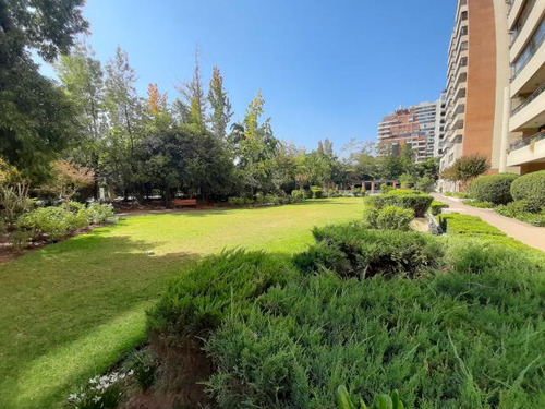 Departamento Av. Presidente Kennedy Lateral/gerónimo De Ald