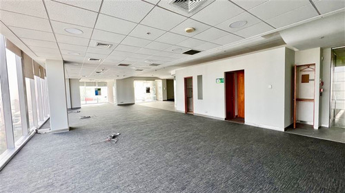 Oficina En Arriendo En Las Condes