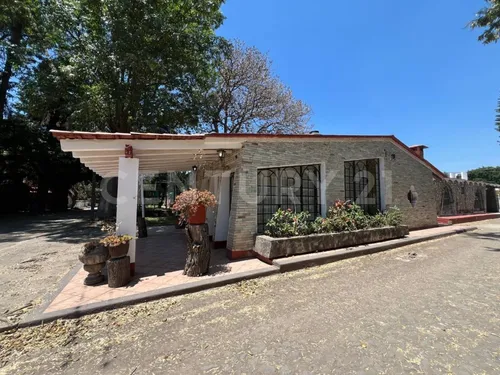 Bungalow En Club Roca Azul, Jocotepec. Jal.