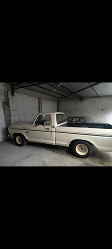 Ford F-100 3.6 Lujo