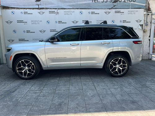 Jeep Grand Cherokee Summit 4x4 V8