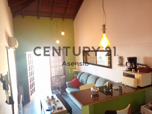 Imagen 5 de 26 de Casa Quinta Venta 8 Ambientes Isidro Casanova Centro