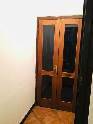 Casa De 3 Dormitorios En Excelente Estado