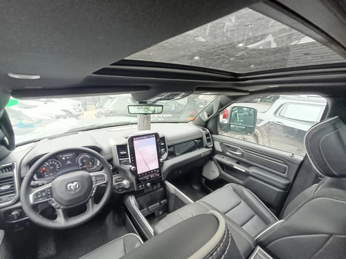 RAM 1500 3.0 Laramie 4X4 At8