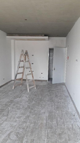 Imagen 9 de 13 de Monoambiente En Venta En Sarandi Oeste