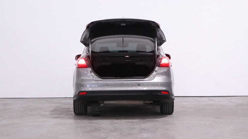 Imagen 6 de 15 de Ford Focus Iii 2.0 Sedan Titanium At6 - 371658 - C