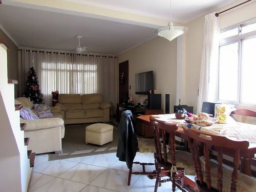 Imagem 2 de 12 de Casa Térrea Para Venda, 4 Dormitório(s), 210.0m² - 2391