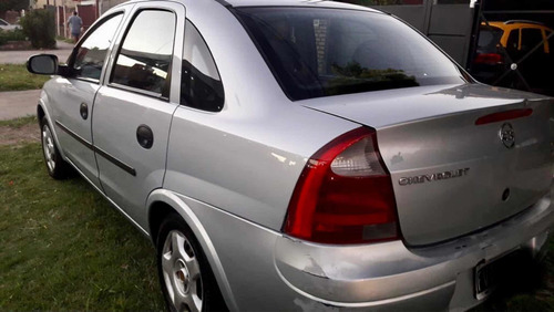 Chevrolet Corsa 1.8 Gl Aa Dh 2006