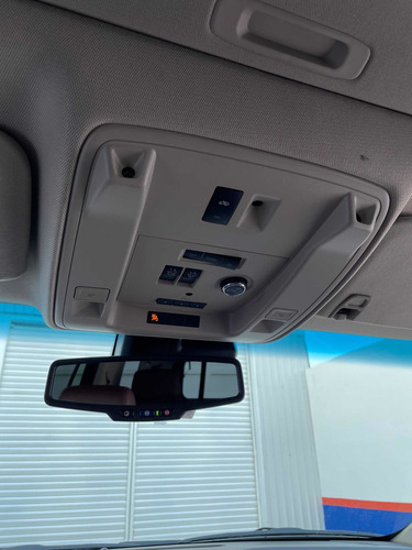 Imagen 10 de 15 de Chevrolet Tahoe 2019 5.4 Premier Piel 4x4 At
