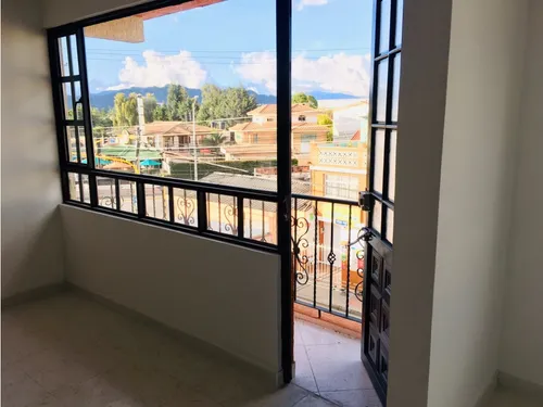 Venta Casa Con Local Chilacos Chía