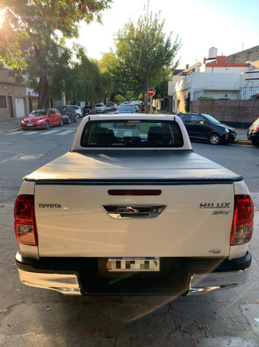 Toyota Hilux 4x2 Dc Srv 2.8 Tdi 2019 Pick Up En Mg Bikes