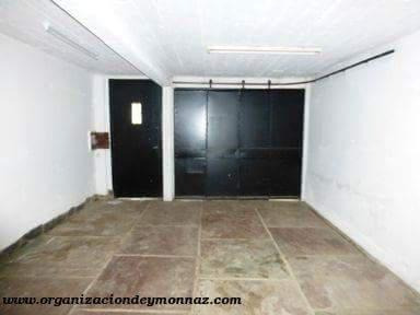 Imagen 4 de 9 de Edificio Comercial - Colon