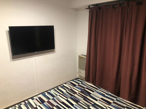 Imagen 5 de 8 de Departamento, 2 Ambientes, Contrafrente, Cerca Estacion
