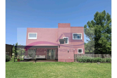 Imagen 3 de 23 de Hermosa Casa 4 Amb En Barrio La Cuesta